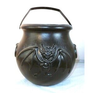 General Foam Plastics Embossed BAT CAULDRON Candy Pail Halloween Treat Bucket